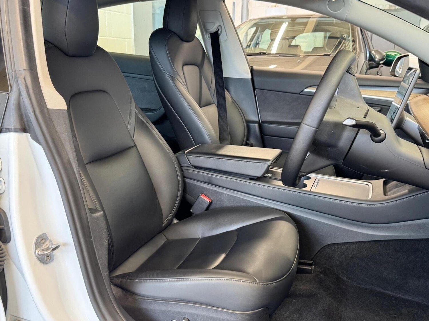 Used Tesla Model 3 2021 for sale - 76449743: Photo 11