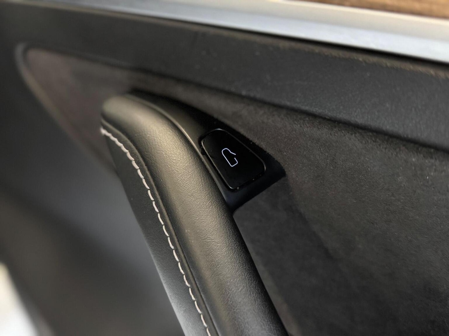 Used Tesla Model 3 2021 for sale - 76449743: Photo 51