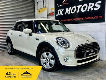 Used MINI Hatch 2020 for sale - 77483668: Photo