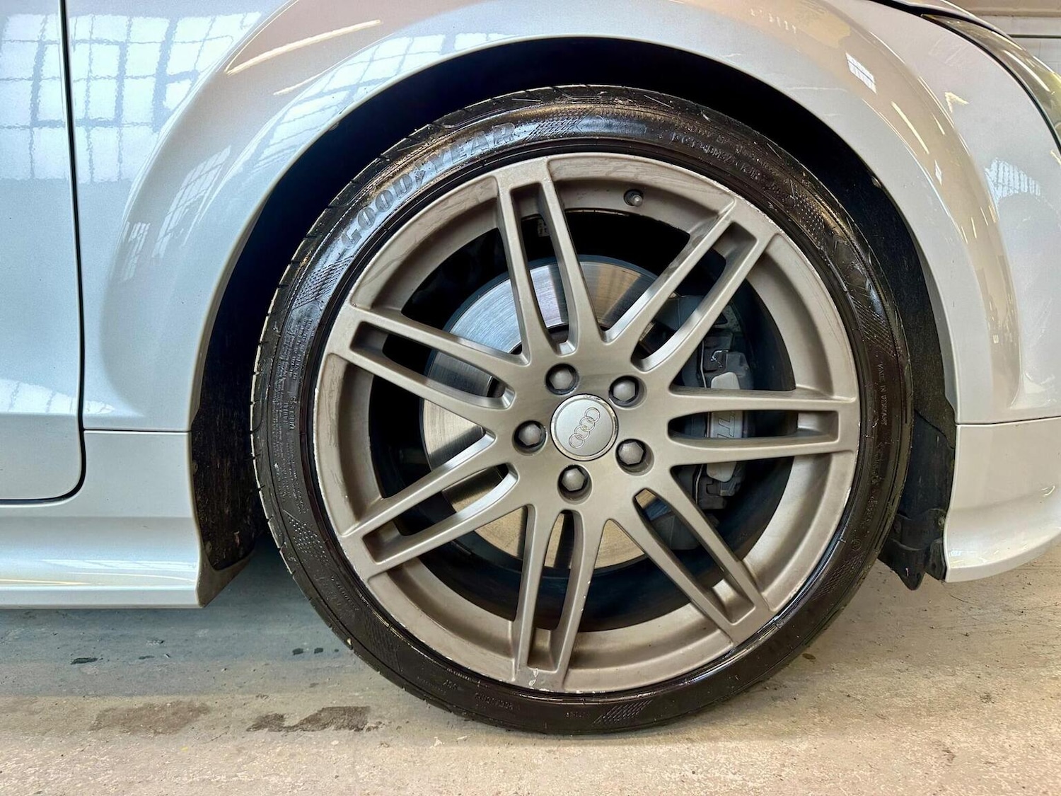 Used Audi TT 2011 for sale - 78131619: Photo 44