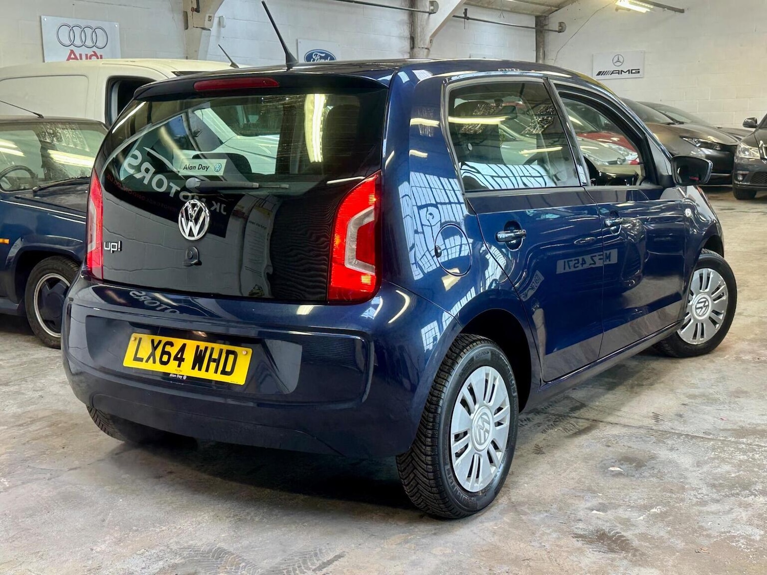 Used Volkswagen up! 2014 for sale - 77487210: Photo 16