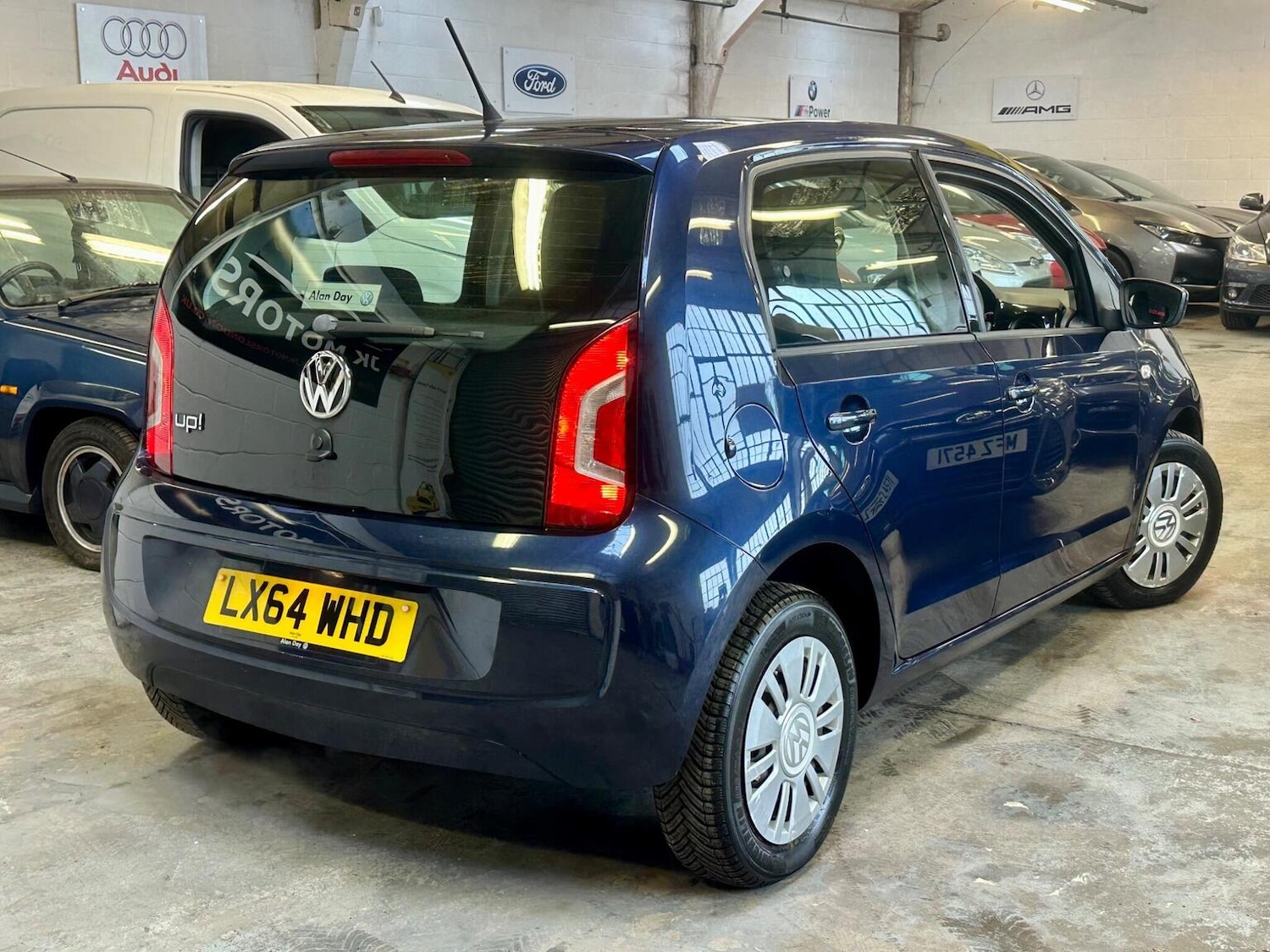 Used Volkswagen up! 2014 for sale - 77487210: Photo 23