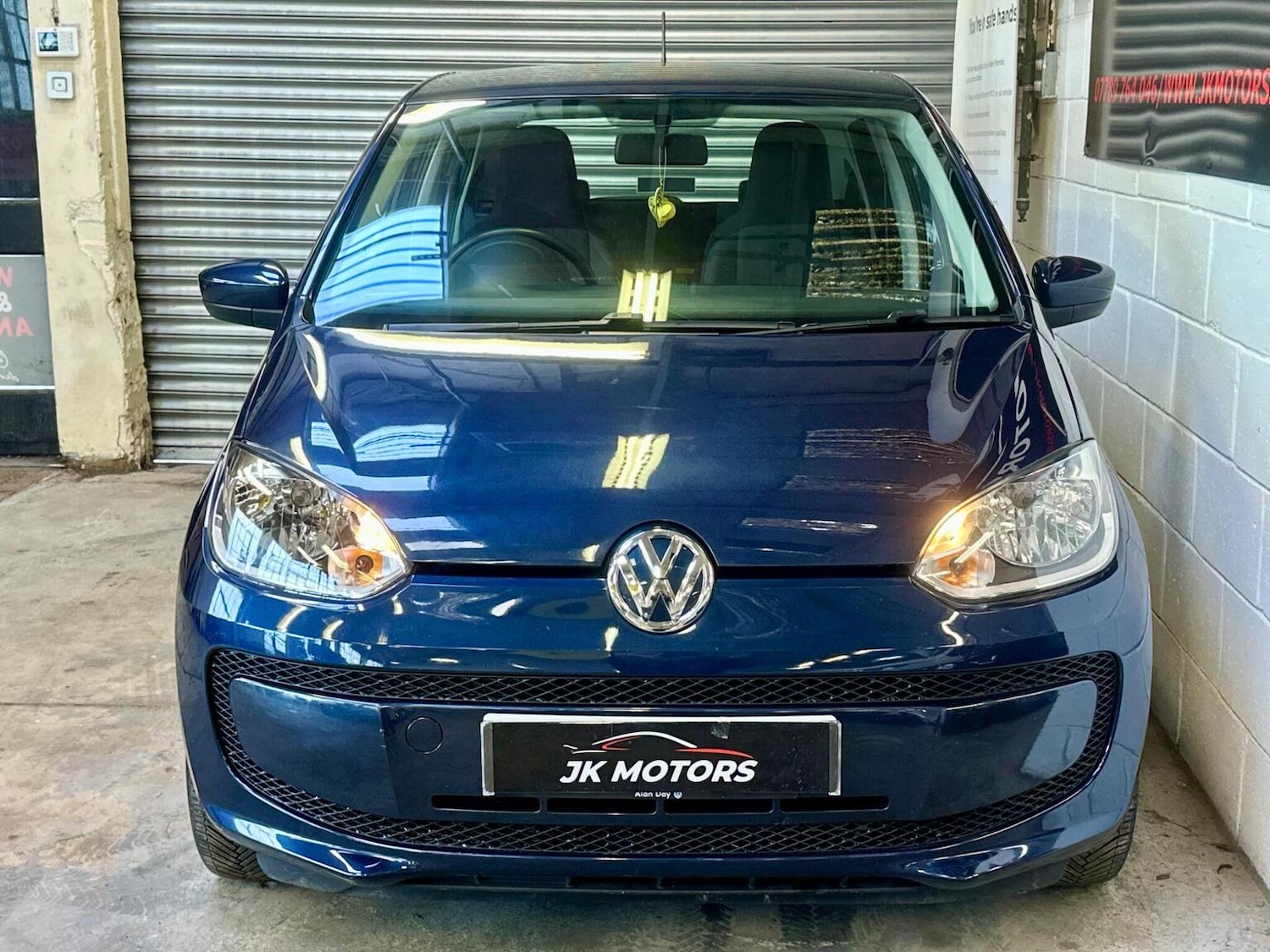 Used Volkswagen up! 2014 for sale - 77487210: Photo 31