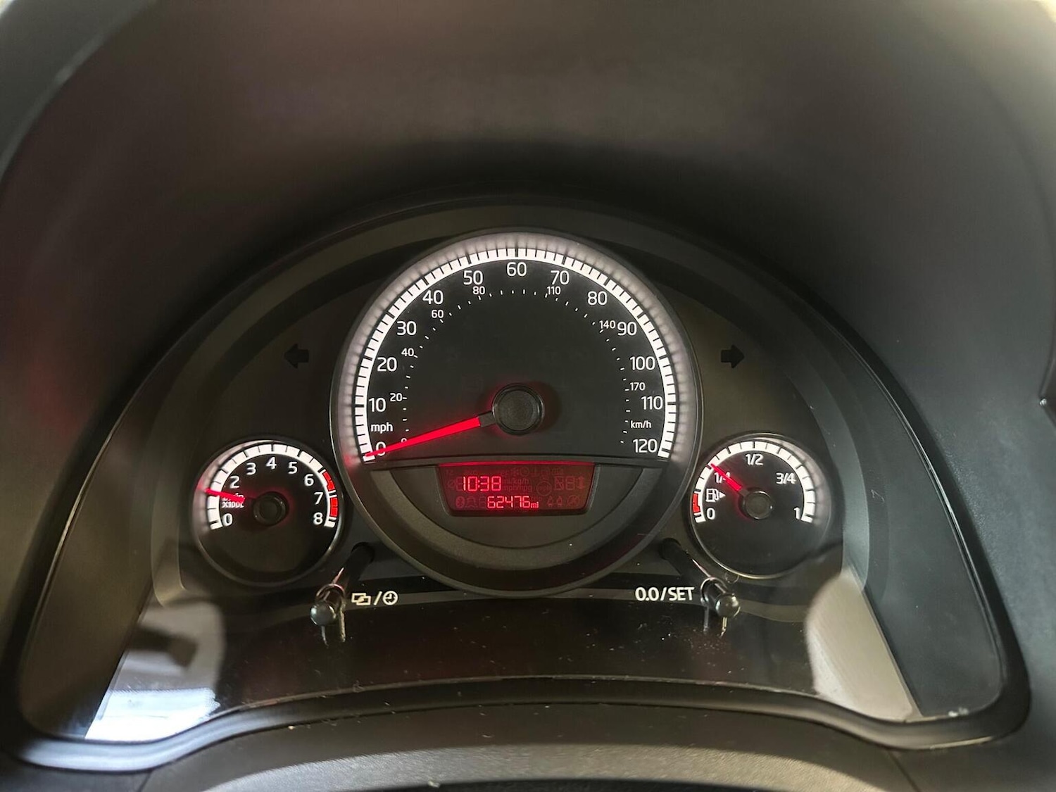 Used Volkswagen up! 2014 for sale - 77487210: Photo 44