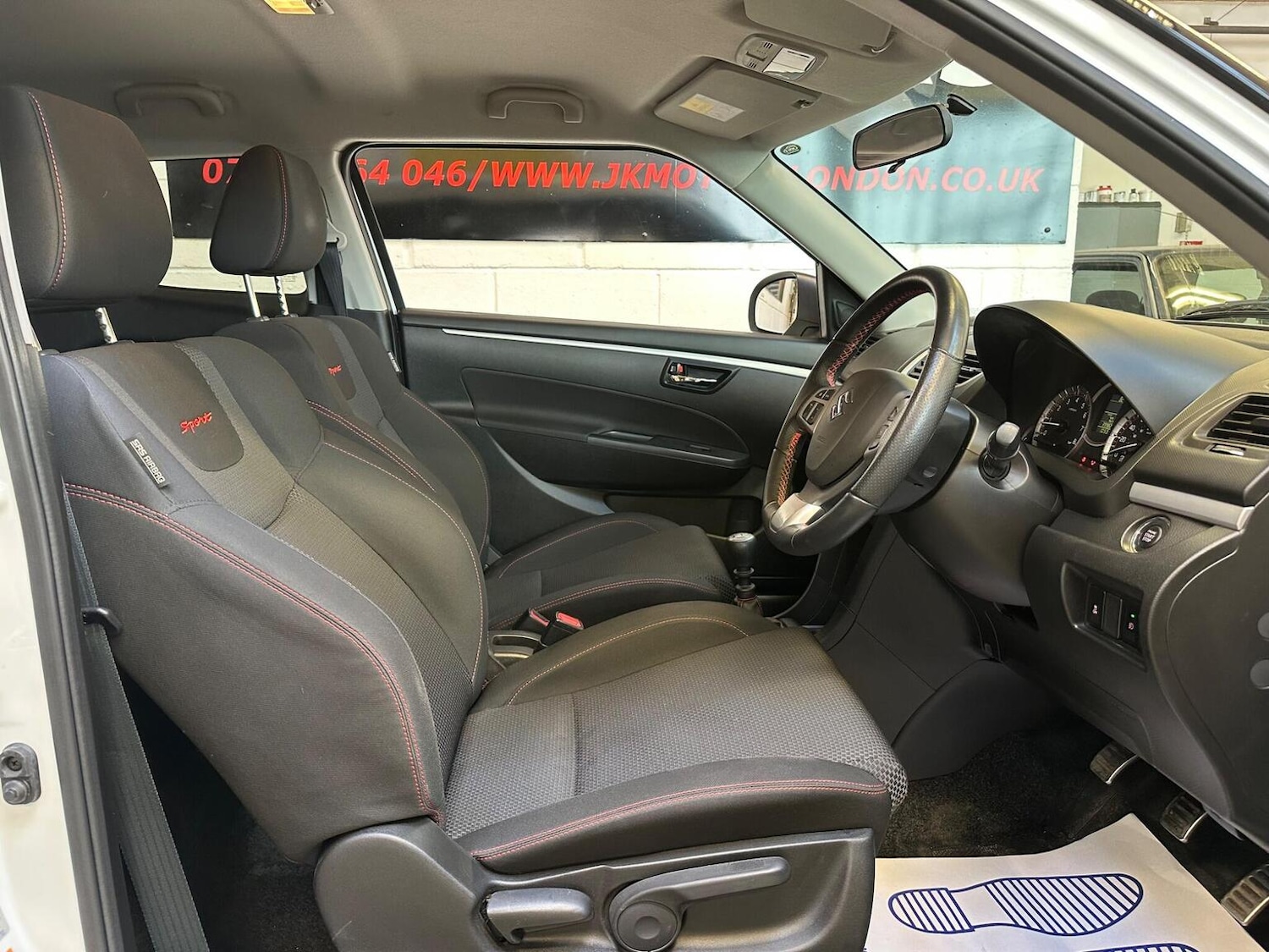 Used Suzuki Swift 2014 for sale - 77897793: Photo 10