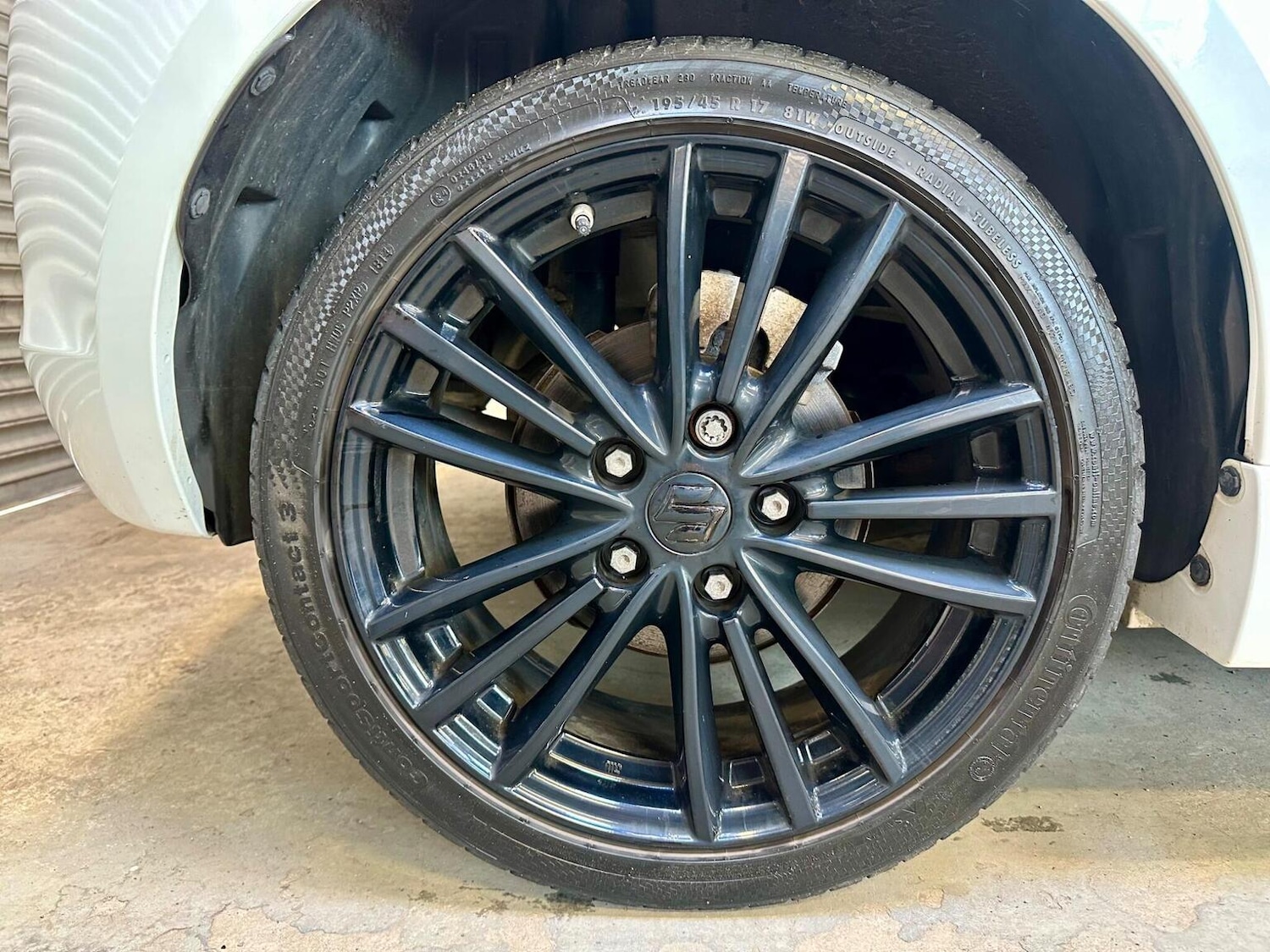 Used Suzuki Swift 2014 for sale - 77897793: Photo 38