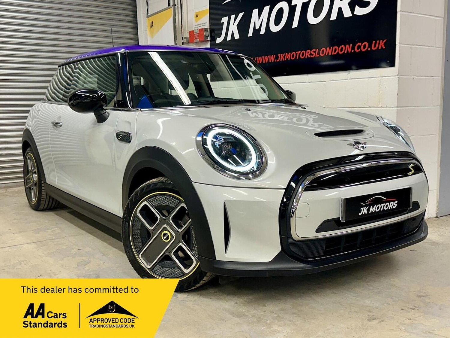 Used MINI Hatch 2022 for sale - 78011305: Photo 1