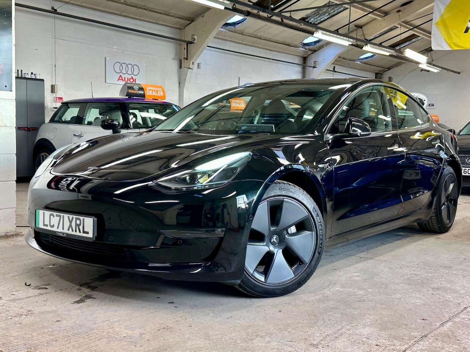 Used Tesla Model 3 2021 for sale - 76449726: Photo 2