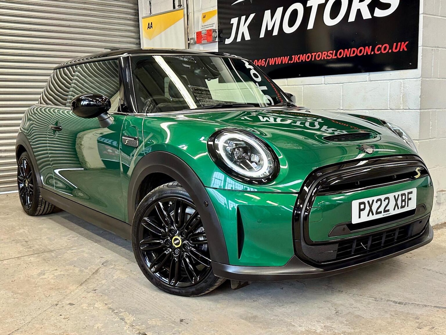 Used MINI Electric Cooper 2022 for sale - 76769569: Photo 1