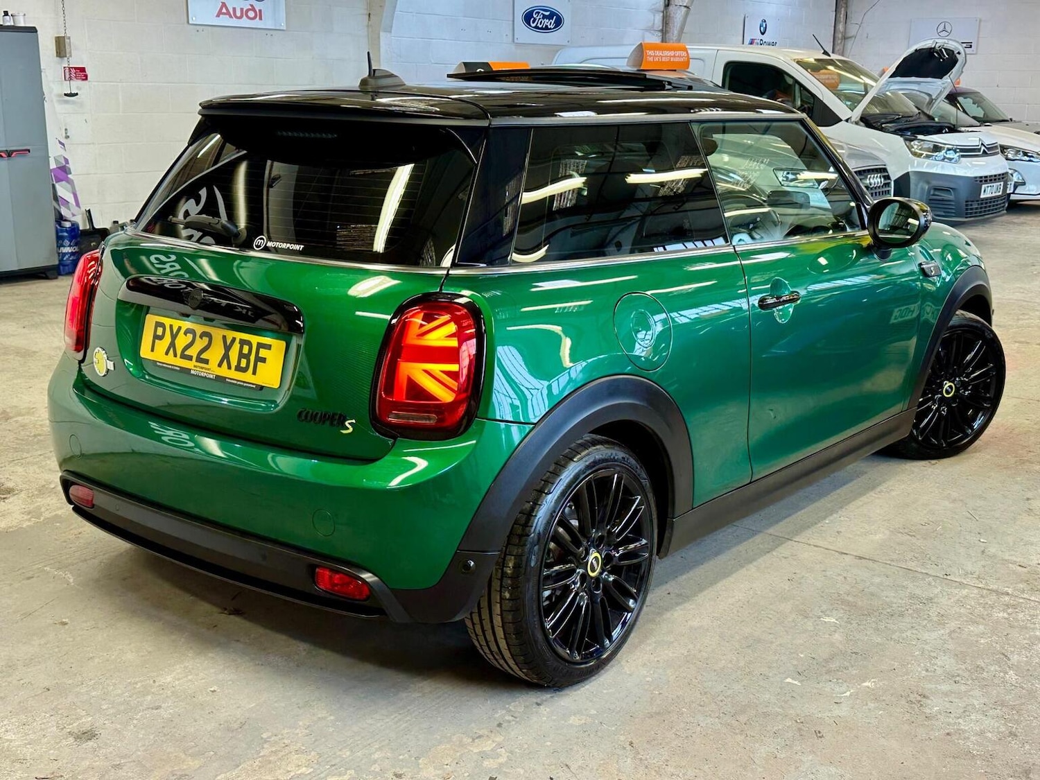 Used MINI Electric Cooper 2022 for sale - 76769569: Photo 16