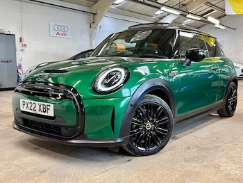 Used MINI Electric Cooper 2022 for sale - 76769569: Photo