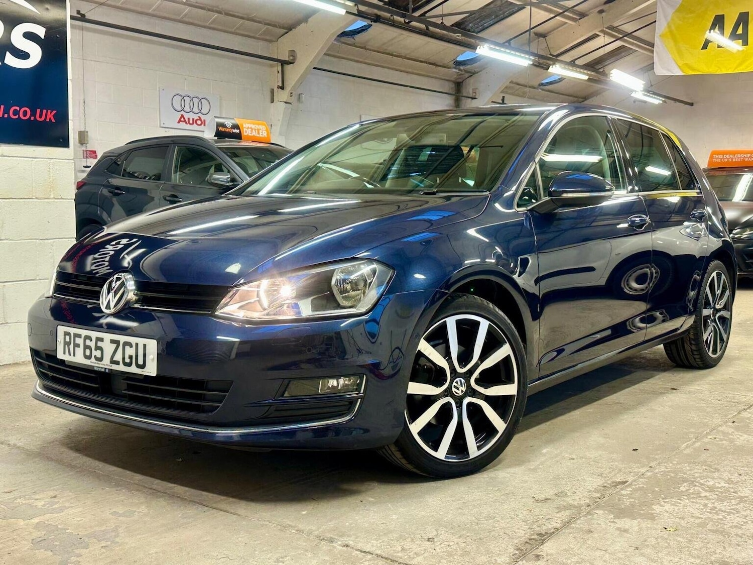 Used Volkswagen Golf 2016 for sale - 76449725: Photo 2