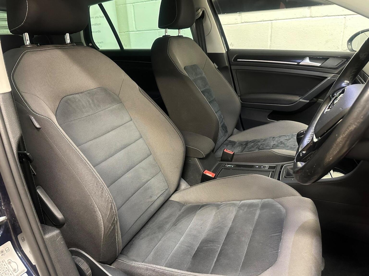 Used Volkswagen Golf 2016 for sale - 76449725: Photo 65