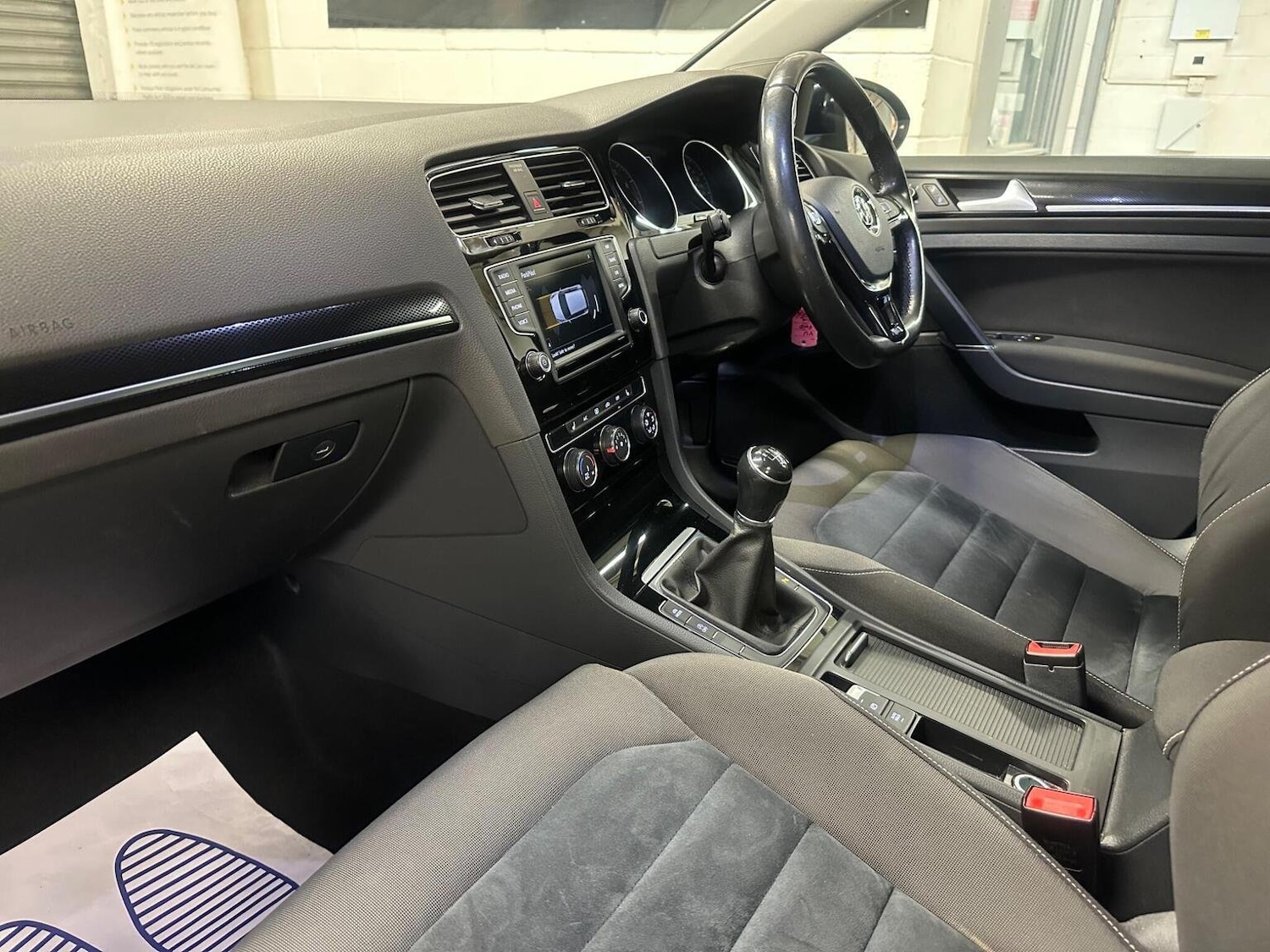 Used Volkswagen Golf 2016 for sale - 76449725: Photo 68