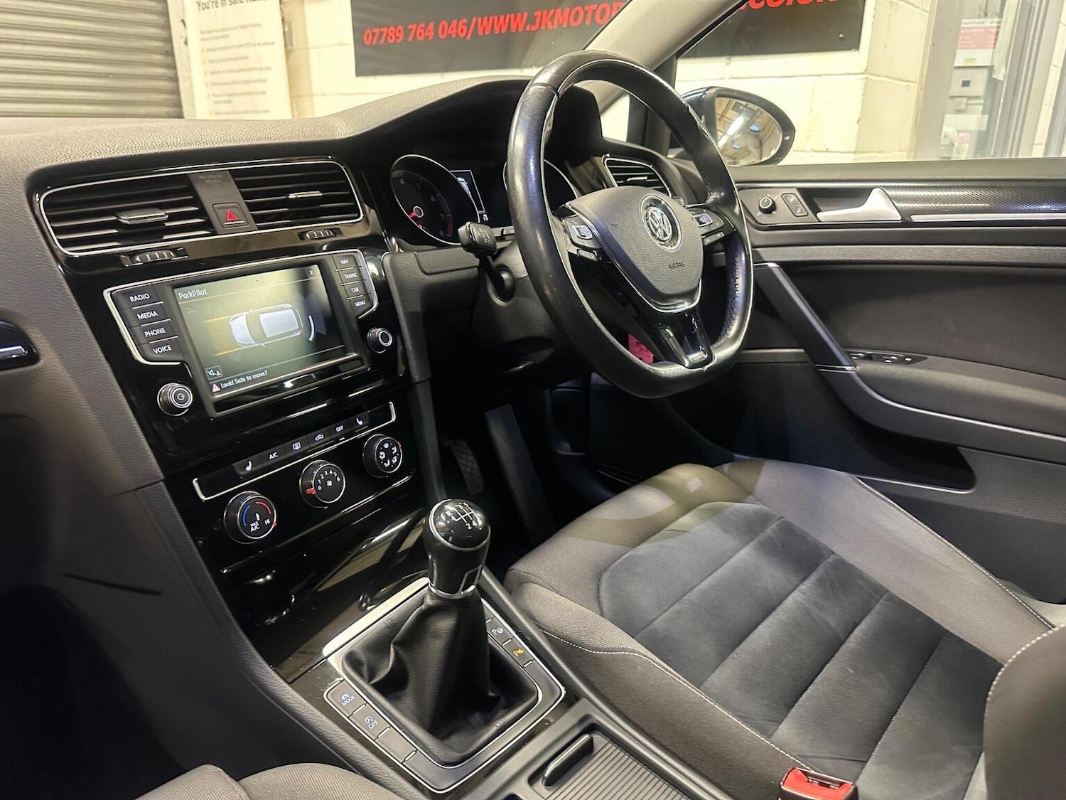 Used Volkswagen Golf 2016 for sale - 76449725: Photo 71