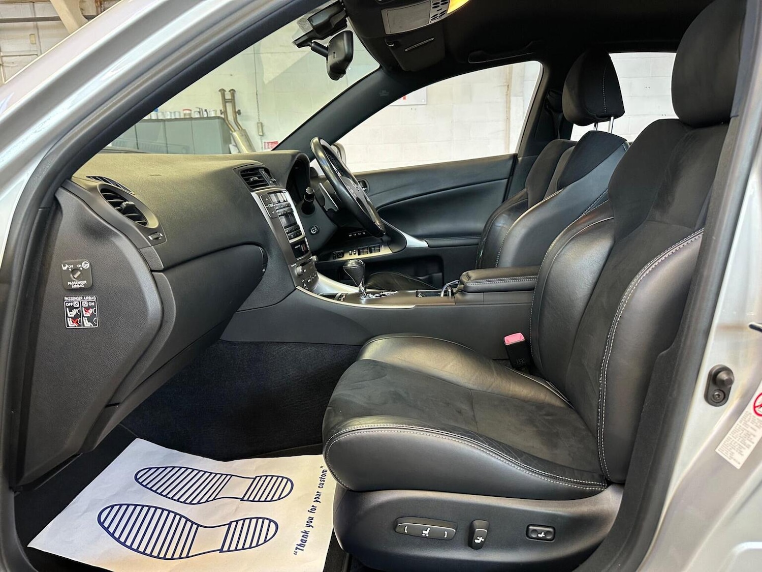 Used Lexus IS 2010 for sale - 78064170: Photo 11