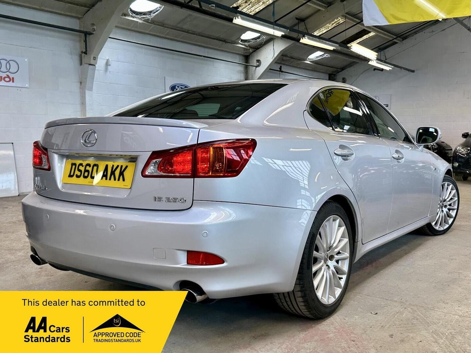 Used Lexus IS 2010 for sale - 78064170: Photo 4