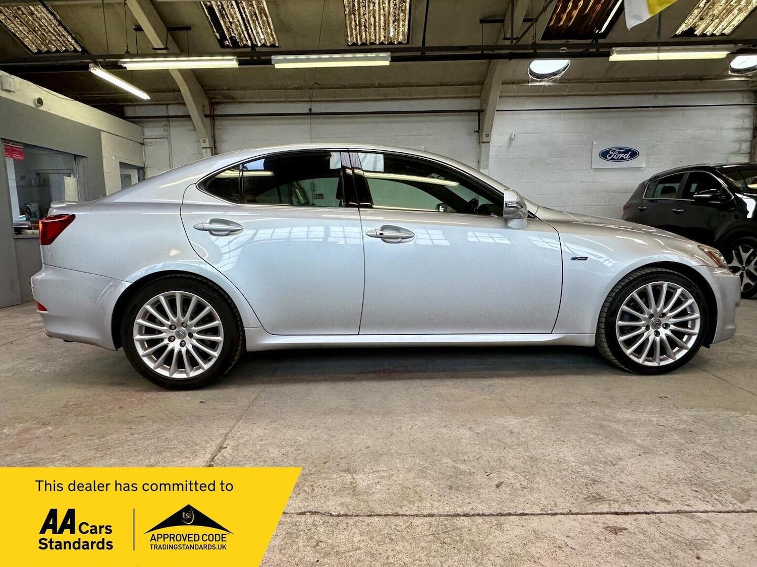Used Lexus IS 2010 for sale - 78064170: Photo 6