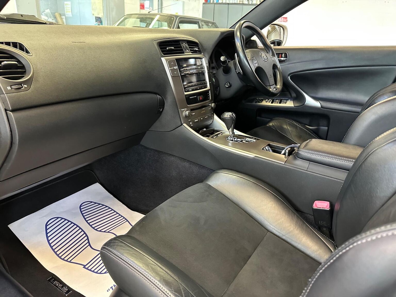 Used Lexus IS 2010 for sale - 78064170: Photo 62