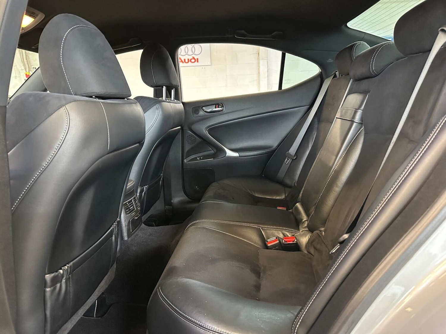 Used Lexus IS 2010 for sale - 78064170: Photo 65