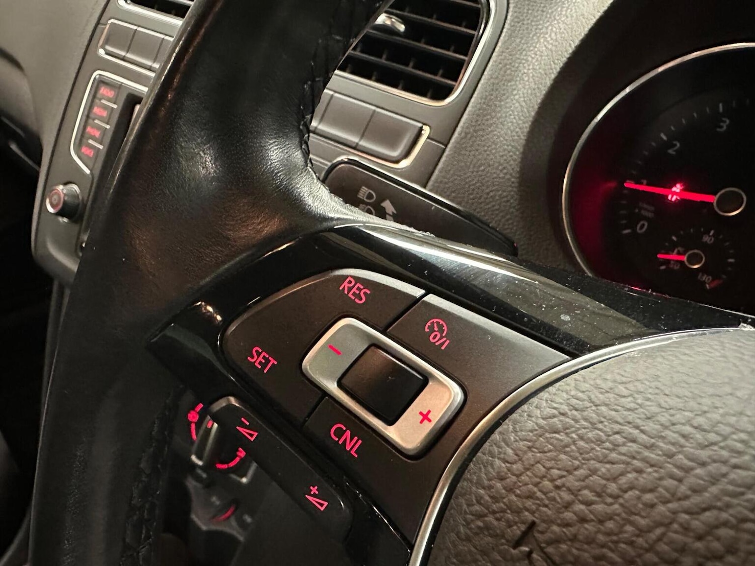 Used Volkswagen Polo 2017 for sale - 78011310: Photo 43