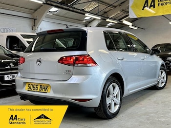 Used Volkswagen Golf 2017 for sale - 78558902: Photo