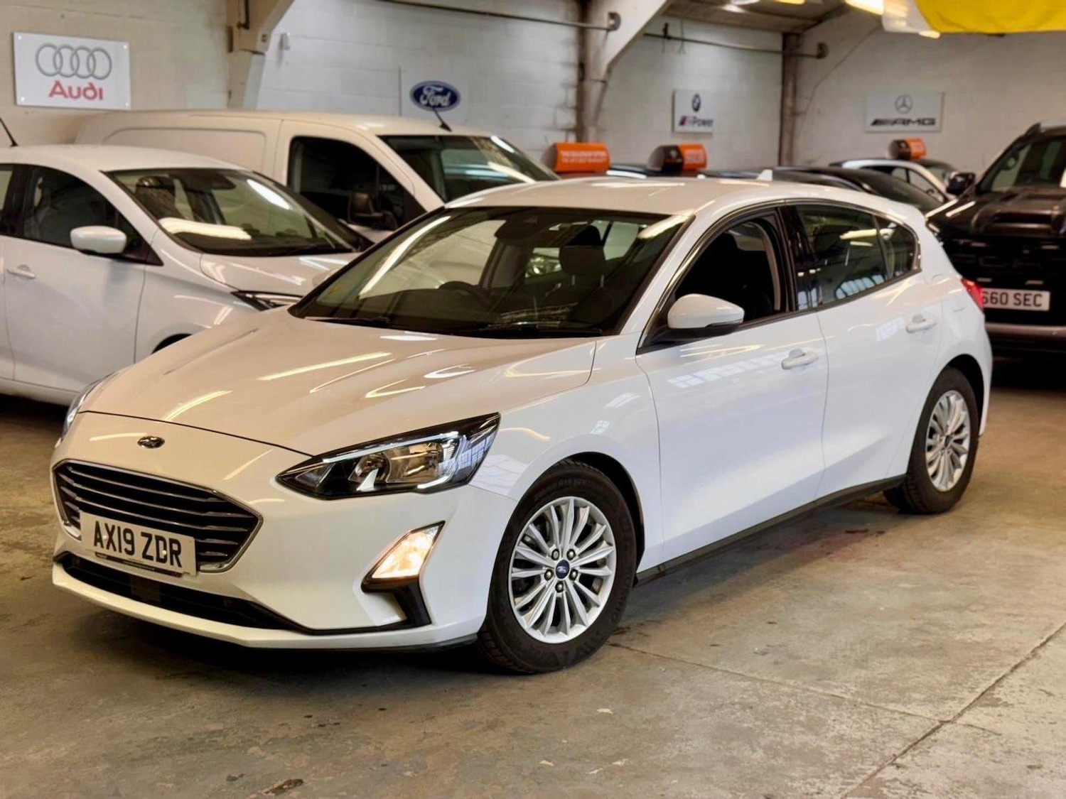 Used Ford Focus 2019 for sale - 76449736: Photo 2