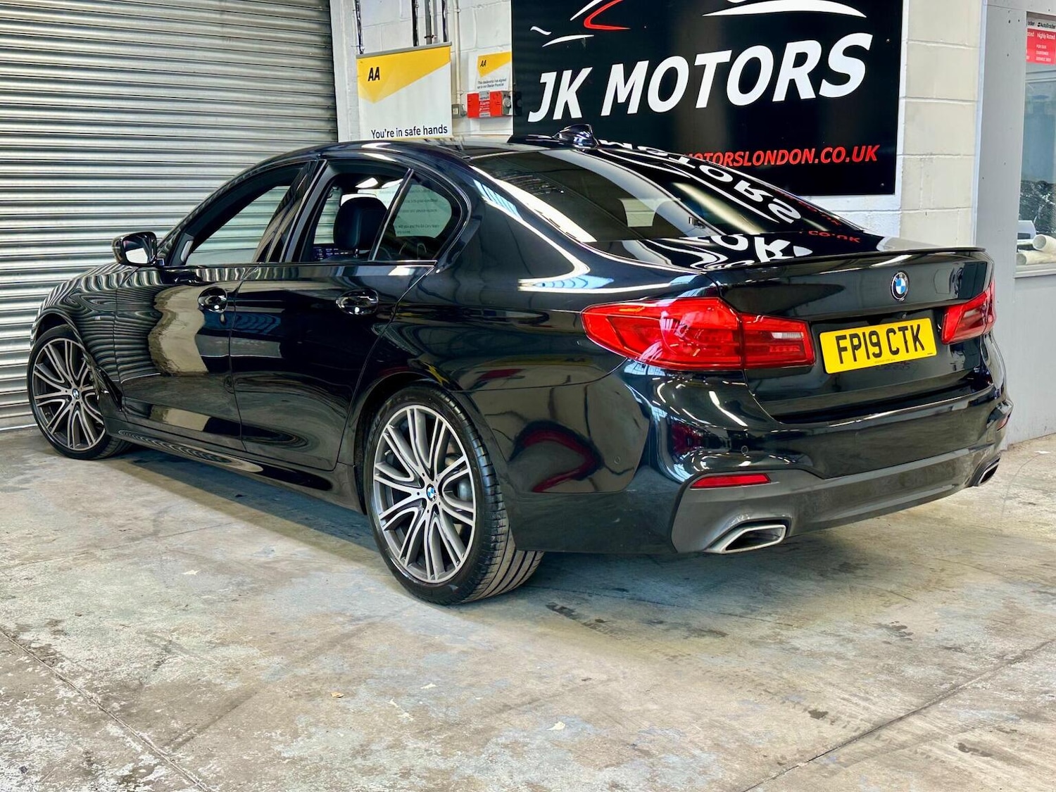 Used BMW 5 Series 2019 for sale - 77403625: Photo 15