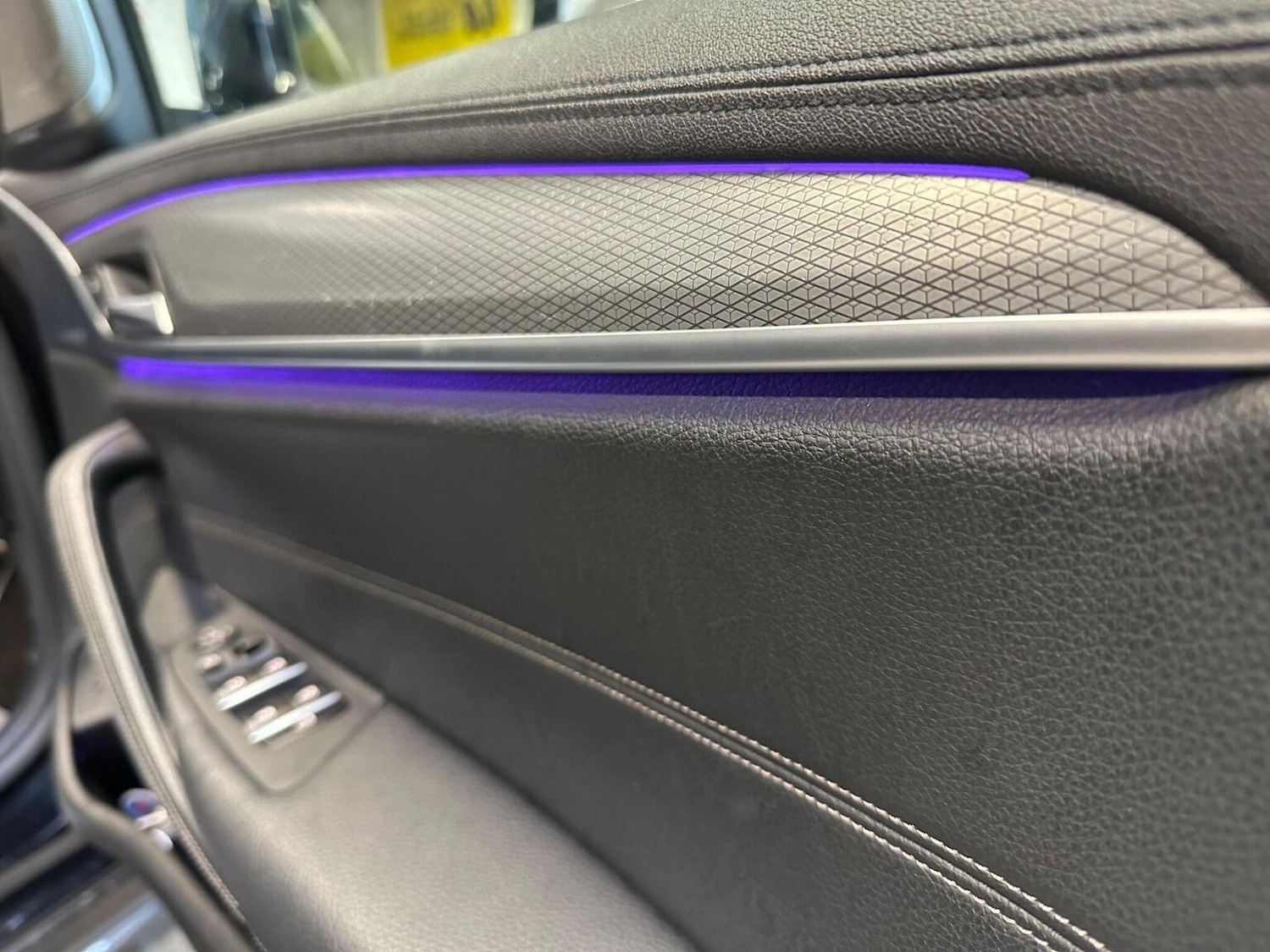 Used BMW 5 Series 2019 for sale - 77403625: Photo 53