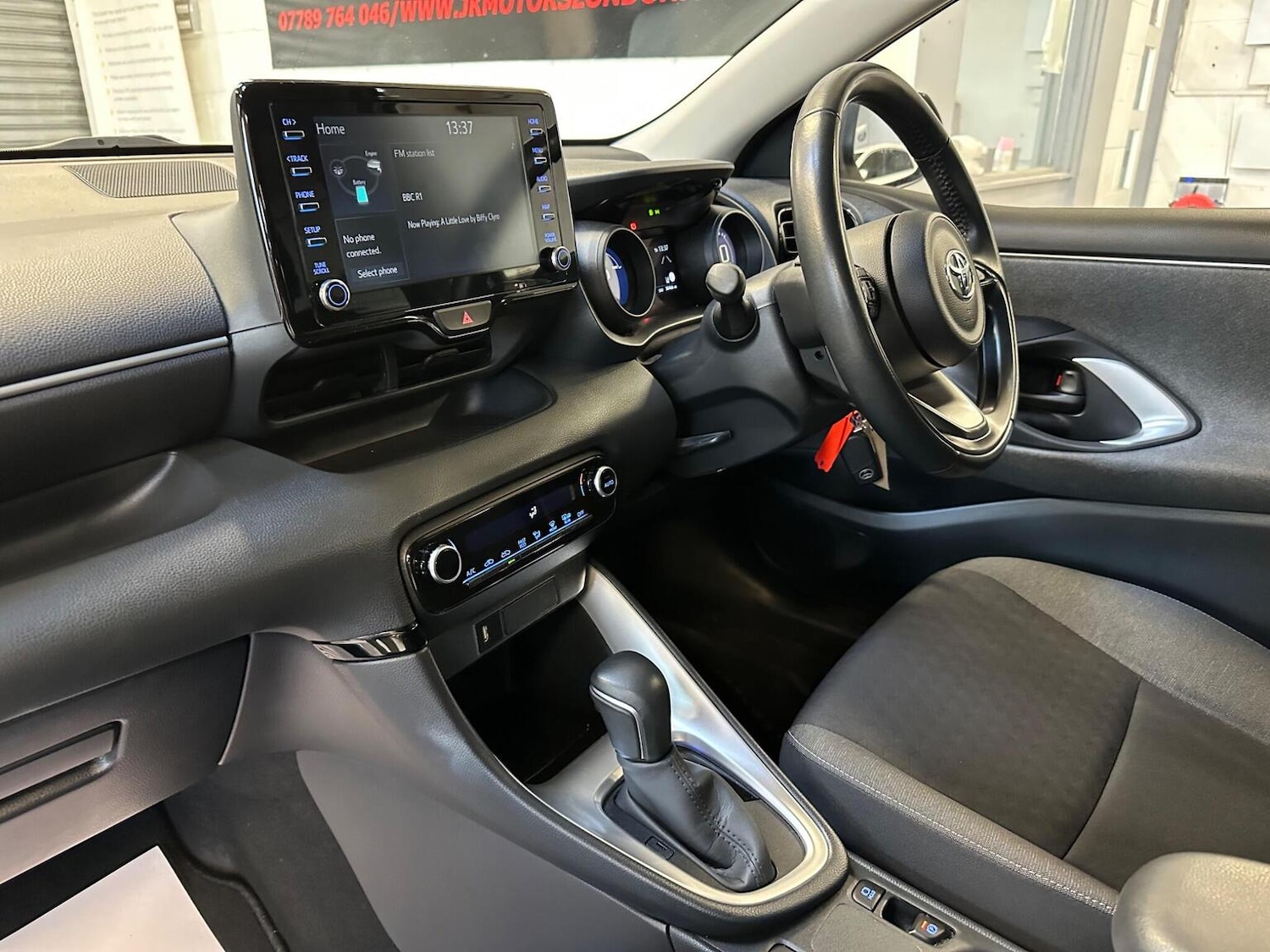 Used Toyota Yaris 2022 for sale - 77167803: Photo 12