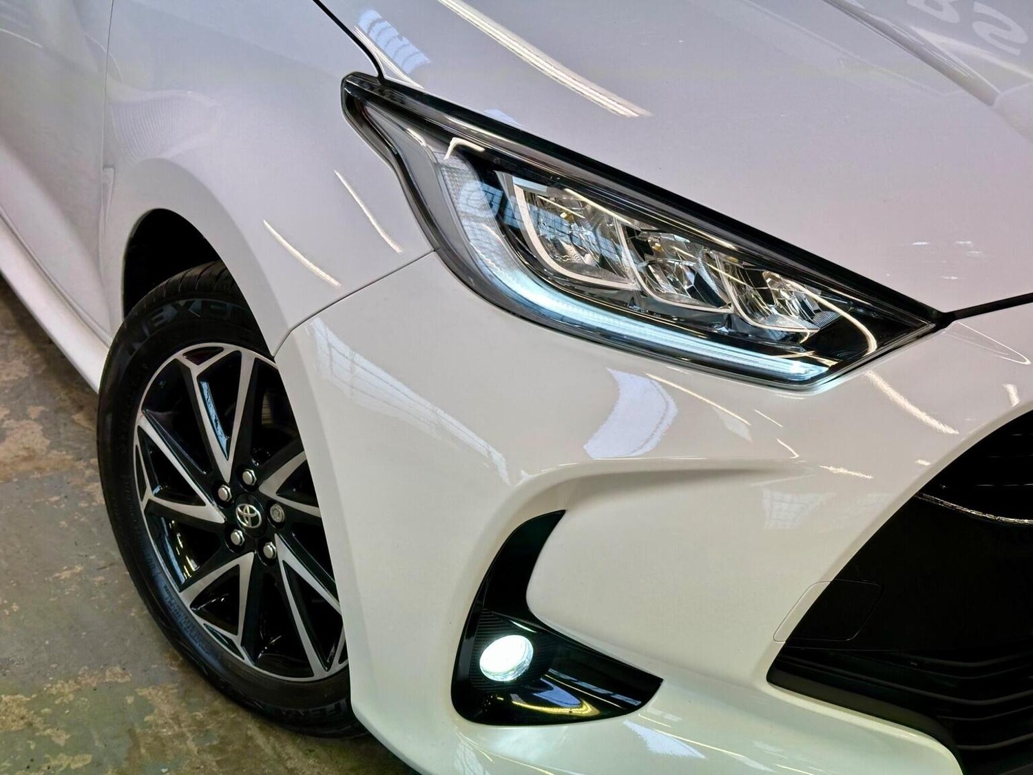 Used Toyota Yaris 2022 for sale - 77167803: Photo 27