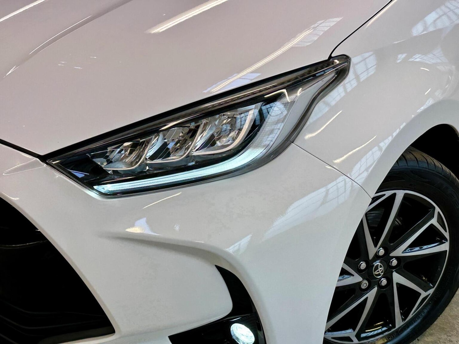 Used Toyota Yaris 2022 for sale - 77167803: Photo 28