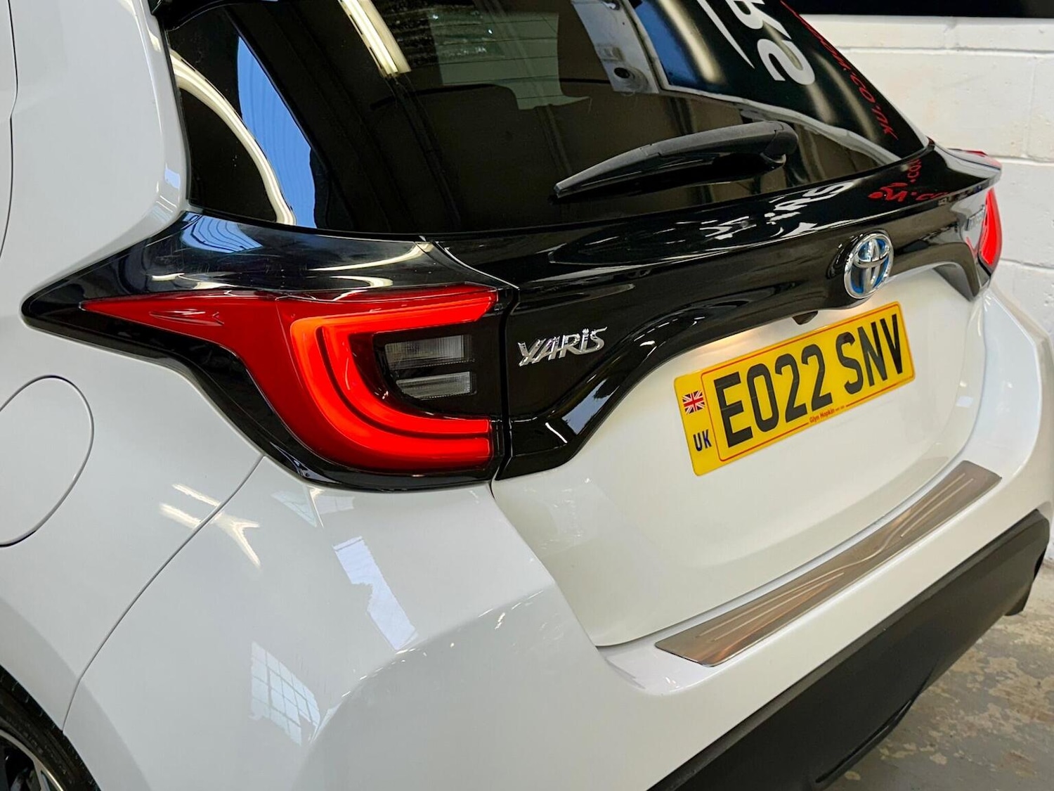 Used Toyota Yaris 2022 for sale - 77167803: Photo 32