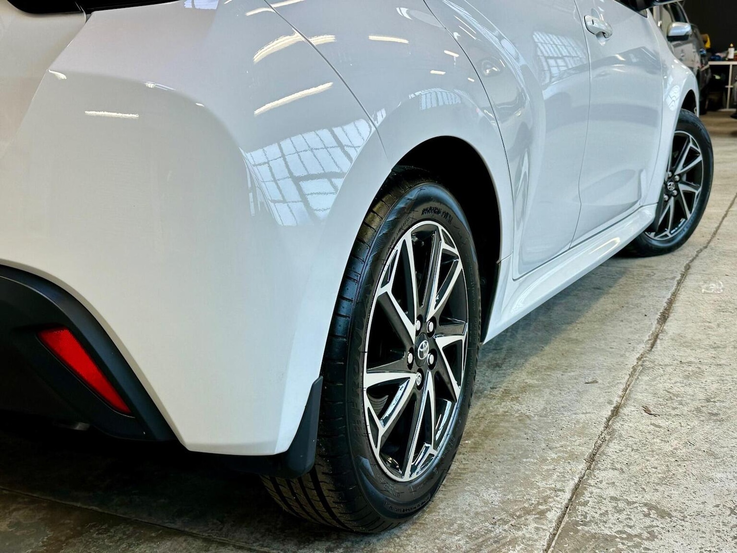 Used Toyota Yaris 2022 for sale - 77167803: Photo 37