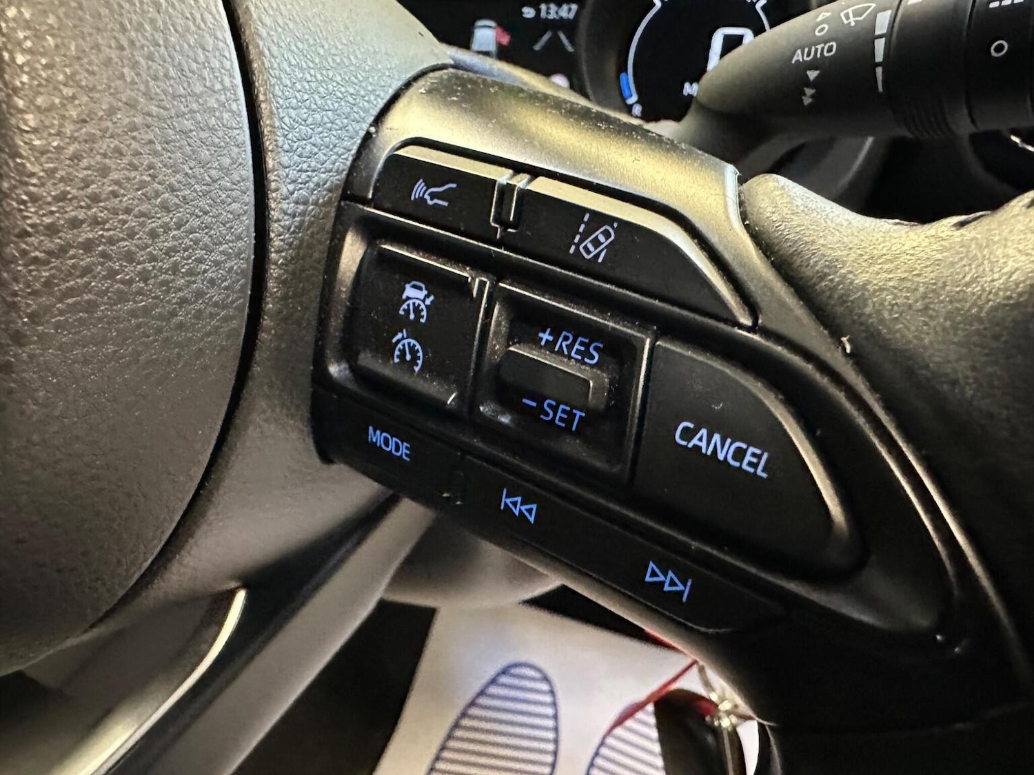 Used Toyota Yaris 2022 for sale - 77167803: Photo 46