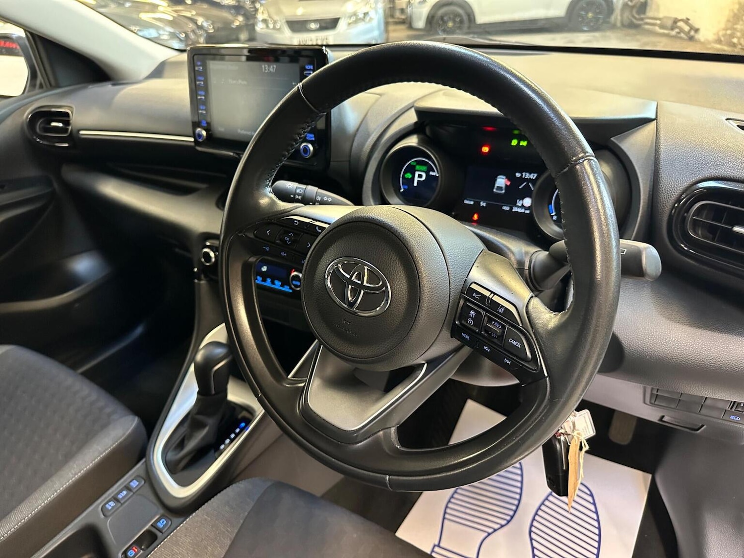 Used Toyota Yaris 2022 for sale - 77167803: Photo 9