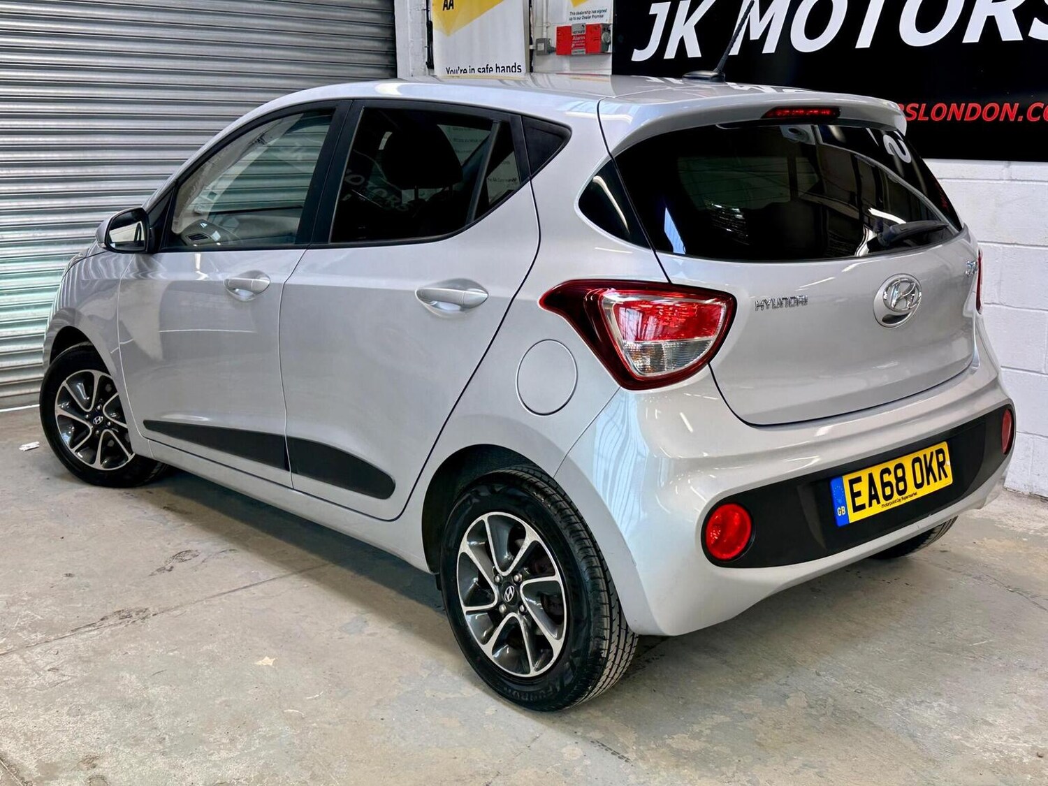 Used Hyundai i10 2018 for sale - 78064191: Photo 15