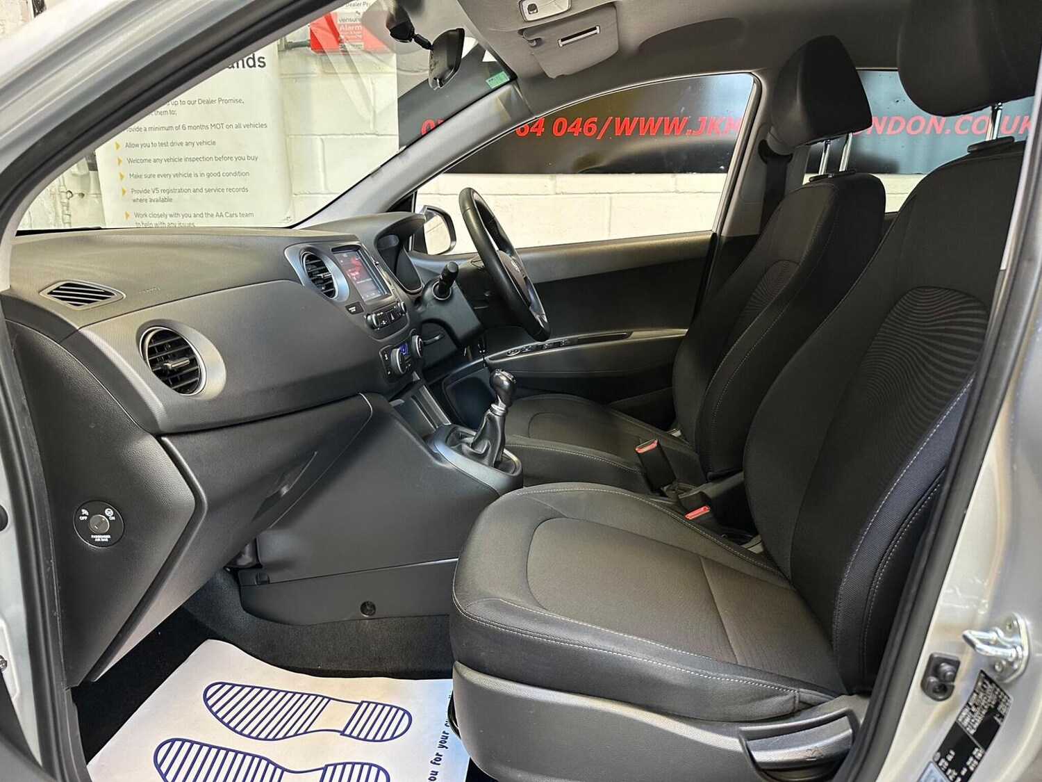 Used Hyundai i10 2018 for sale - 78064191: Photo 43