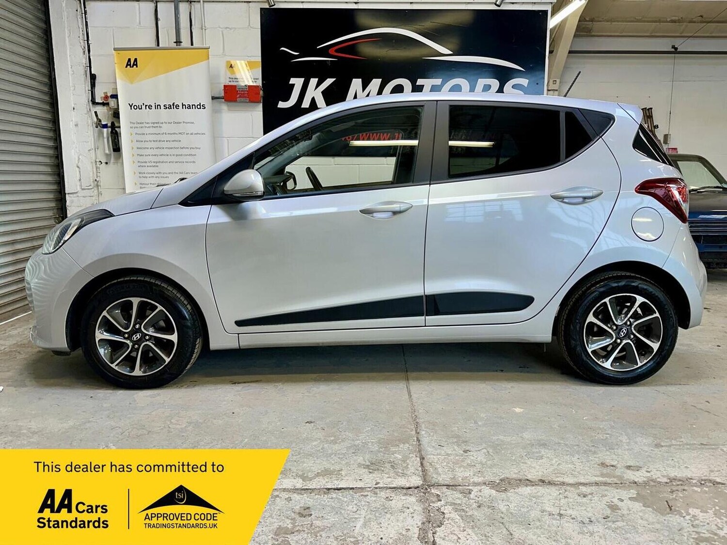 Used Hyundai i10 2018 for sale - 78064191: Photo 8