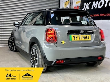 Used MINI Electric Hatch 2022 for sale - 78944726: Photo