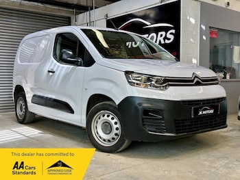 Used Citroen Berlingo 2023 for sale - 78476840: Photo