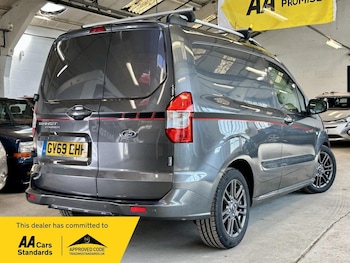 Used Ford Transit Courier 2019 for sale - 79205457: Photo