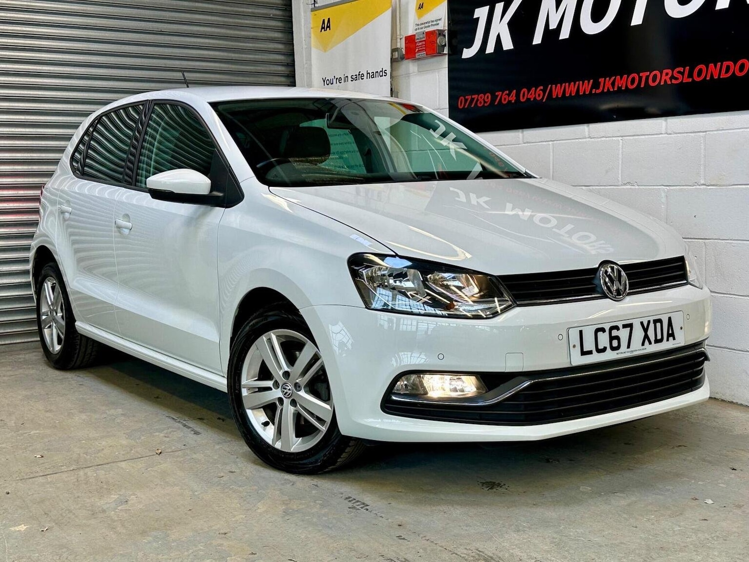 Used Volkswagen Polo 2017 for sale - 76449720: Photo 1