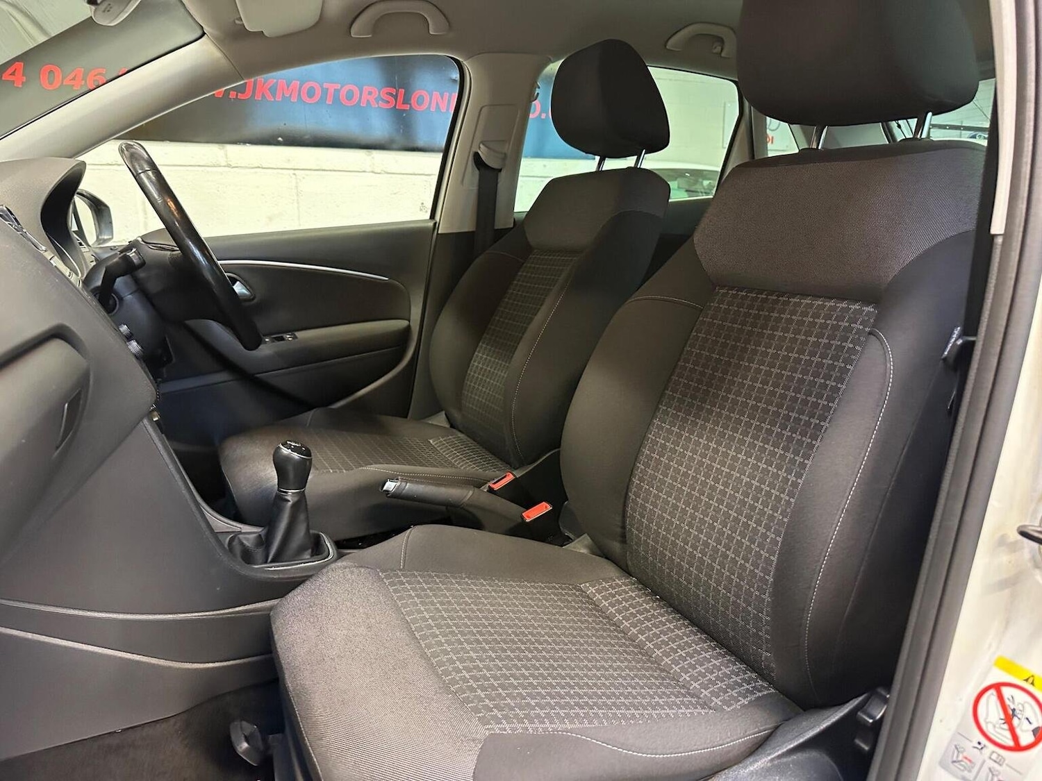 Used Volkswagen Polo 2017 for sale - 76449720: Photo 12