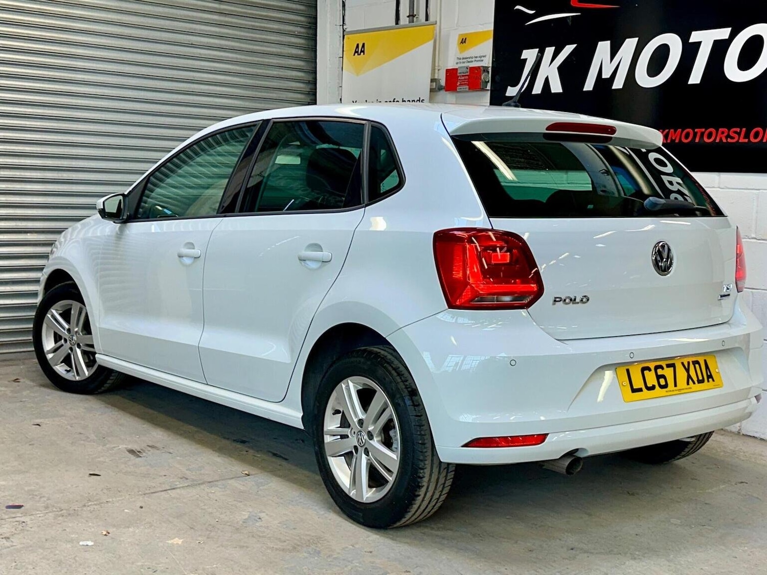 Used Volkswagen Polo 2017 for sale - 76449720: Photo 3