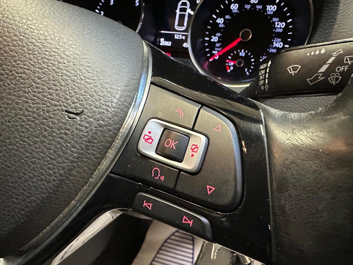 Used Volkswagen Polo 2017 for sale - 76449720: Photo 44