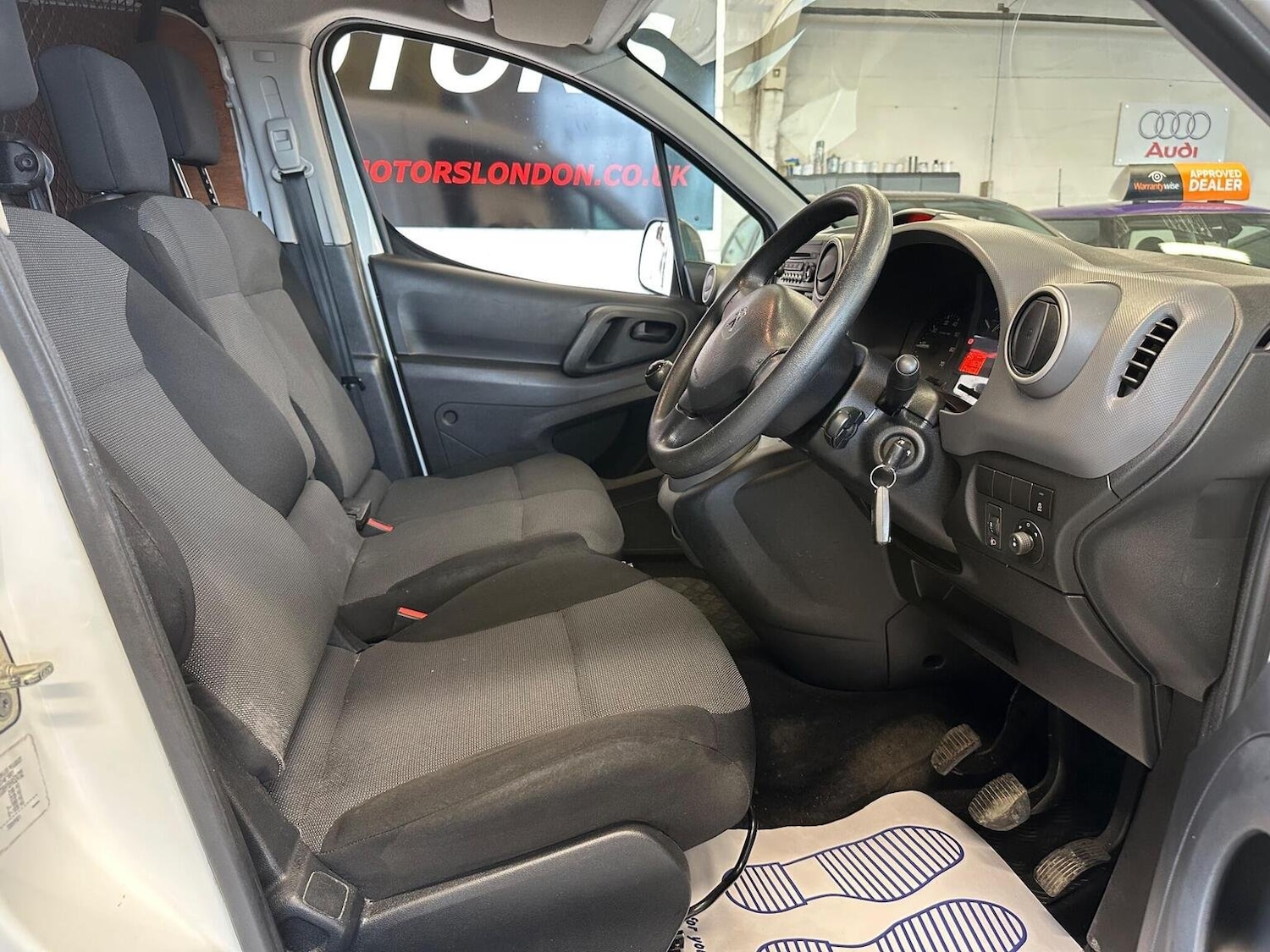 Used Peugeot Partner 2017 for sale - 76449722: Photo 10