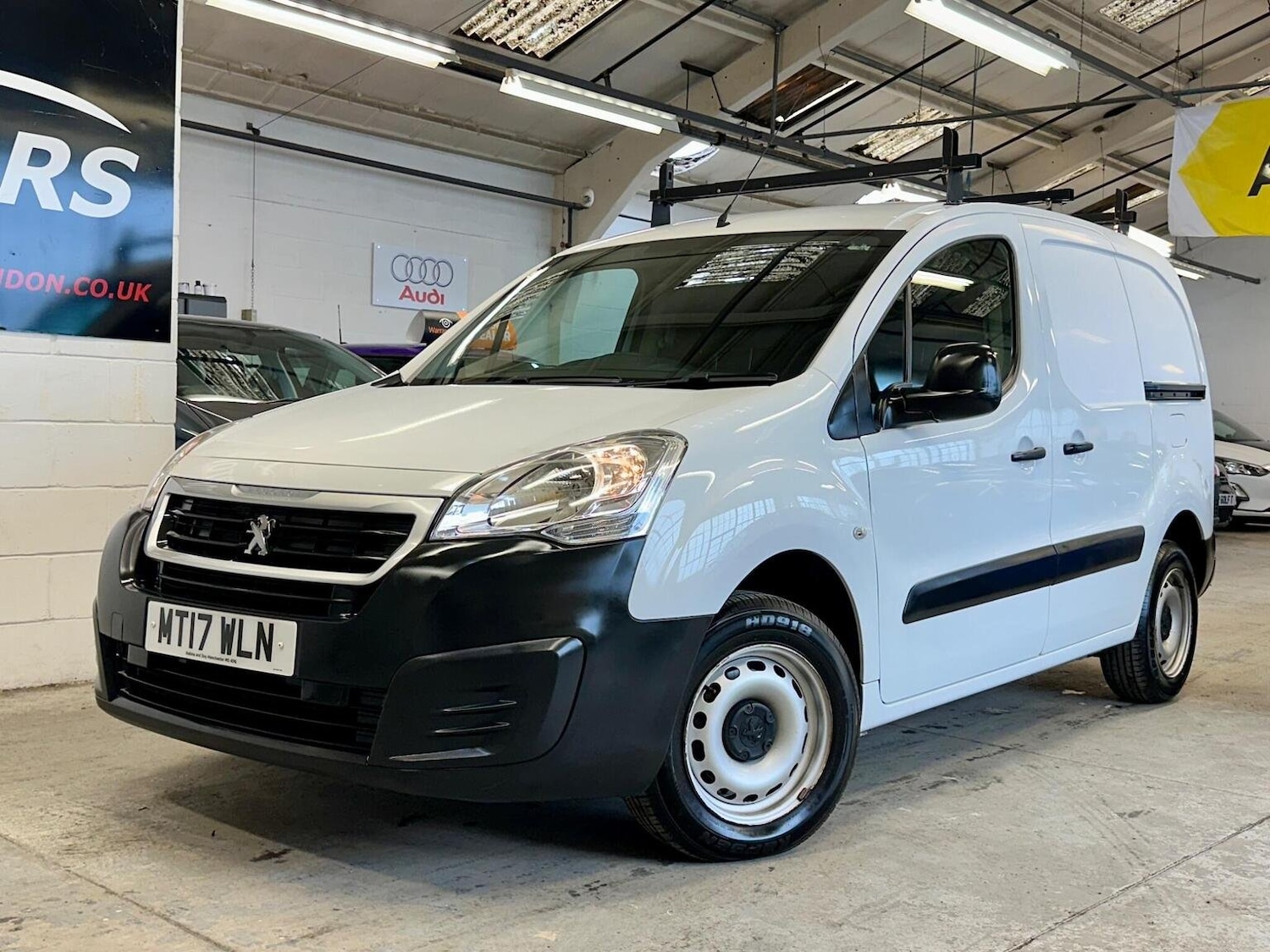 Used Peugeot Partner 2017 for sale - 76449722: Photo 14