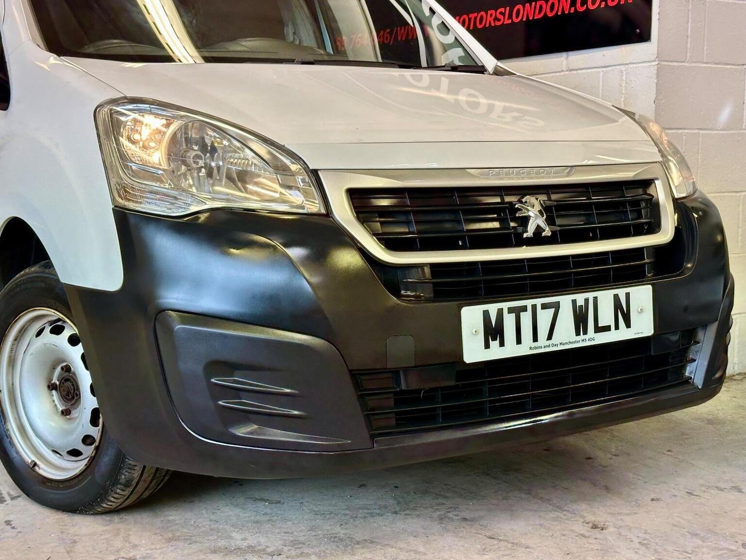 Used Peugeot Partner 2017 for sale - 76449722: Photo 19