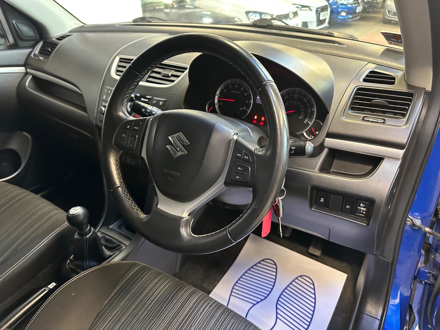 Used Suzuki Swift 2014 for sale - 77033090: Photo 9